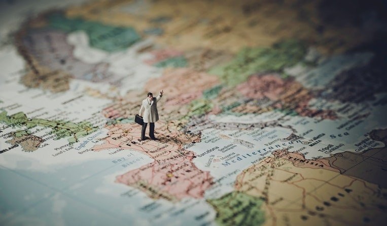 An Indian perspective to the evolution and comparisons of trans-border reputation