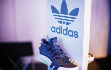Lutong Defeats the Slippery Slope of Adidas